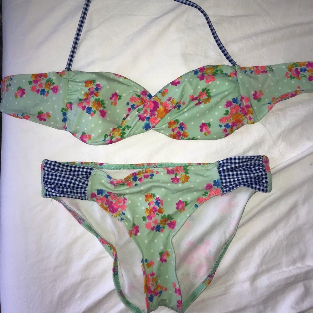 Floral bikini
